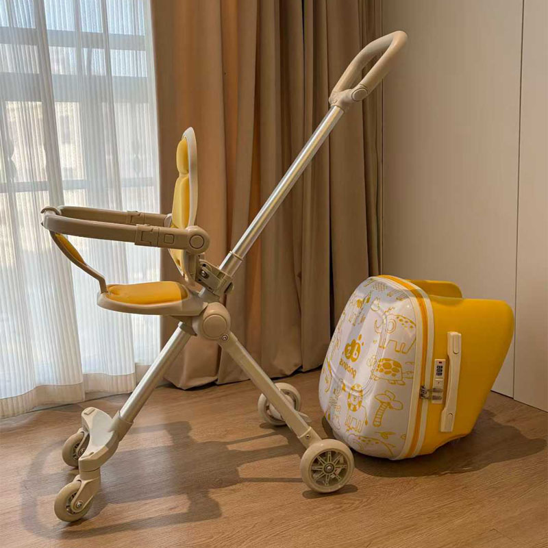 Baby Nursery Trolley - Reiskoffer voor kinderen, waarop de baby